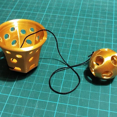 Crocball - Trò chơi hứng bóng gắn dép độc đáo
