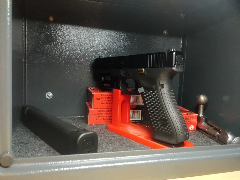 Đế trưng bày và cất giữ súng G17 Gen5 tiện lợi in 3D - Image 1