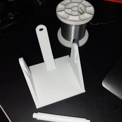 Giá đỡ cuộn thiếc hàn (Solder Wire Holder) tiện lợi in 3D