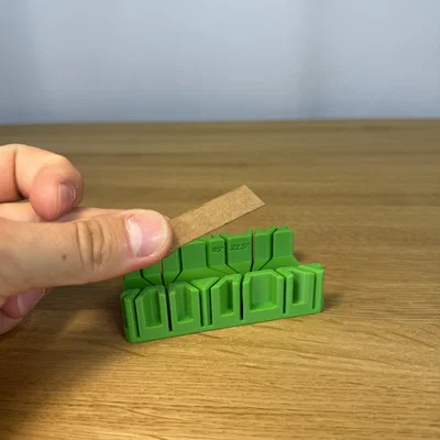 Mini Miter Box (Khuôn cắt góc 90°, 45°, 30°, 22.5°)