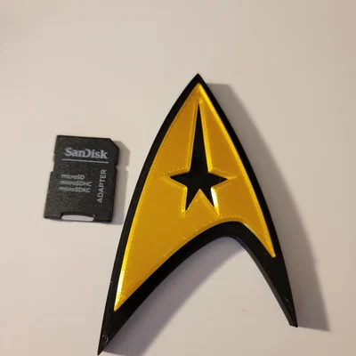 Phù hiệu Starfleet Delta (Starfleet Delta Insignia)