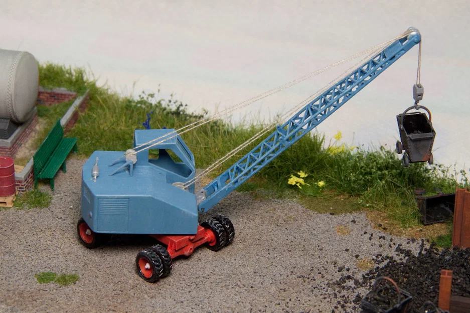 Mô hình cần cẩu Fuchs 301 tỉ lệ H0 1:87 - Image 1