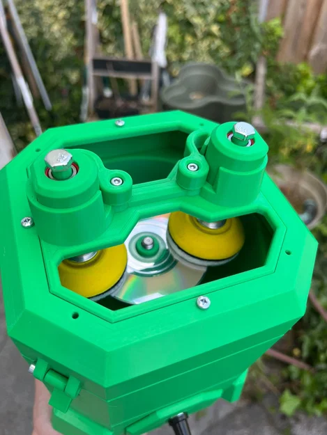RGR ezBuff - Máy Đánh Bóng/Phục Hồi Đĩa 3D - Image 3