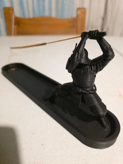 Mẫu in 3D Đế cắm nhang Samurai đầy nghệ thuật - Image 2