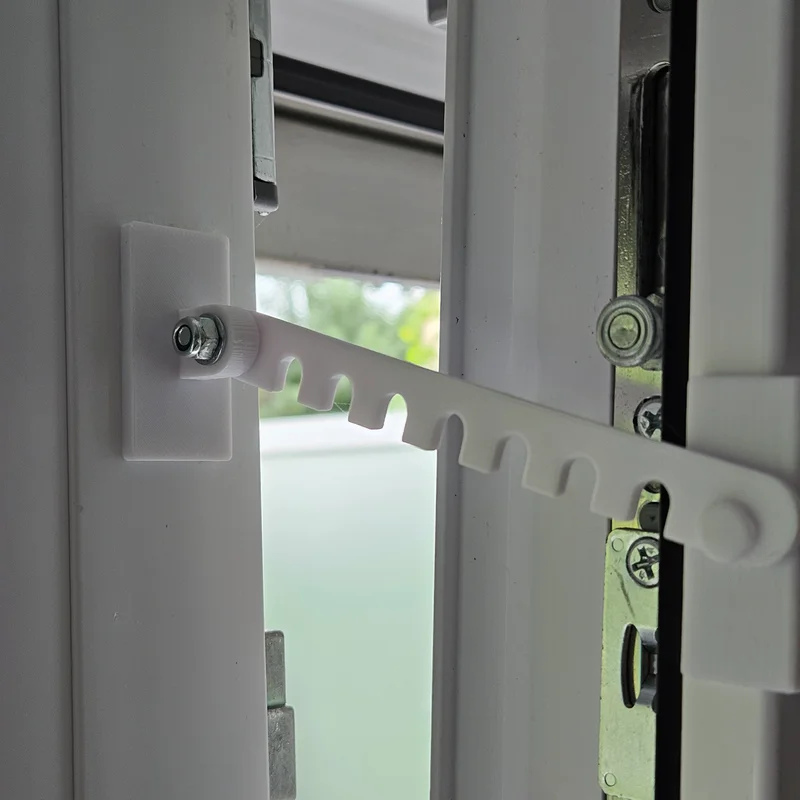 Khóa chặn cửa sổ thông minh có thể điều chỉnh