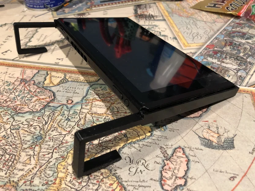 Giá treo Nintendo Switch gắn tấm che nắng xe hơi - Image 2