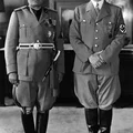 Mô hình 3D nhân vật lịch sử Benito Mussolini và Adolf Hitler - Thumbnail 2