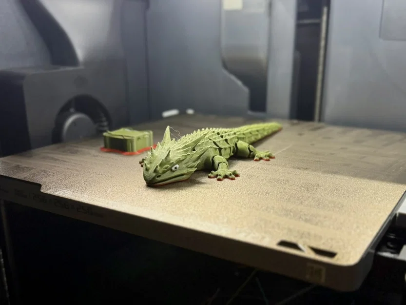 Mô hình thằn lằn cử động khớp (Articulated flexi lizard) in 3D - Image 3