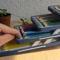 Hộp Cantilever chứa 48 bút chì/màu sáp có nút nhấn và nắp đậy - Thumbnail 1